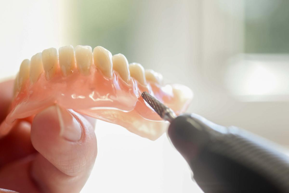 Acrylic Dentures